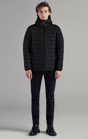 Men’s hooded lightweight puffer jacket