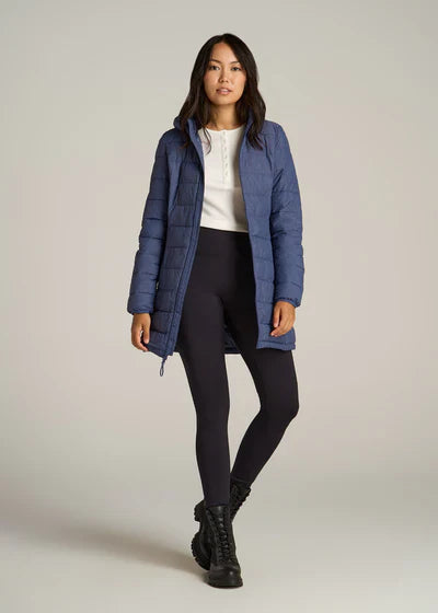 Compact women’s puffer jacket