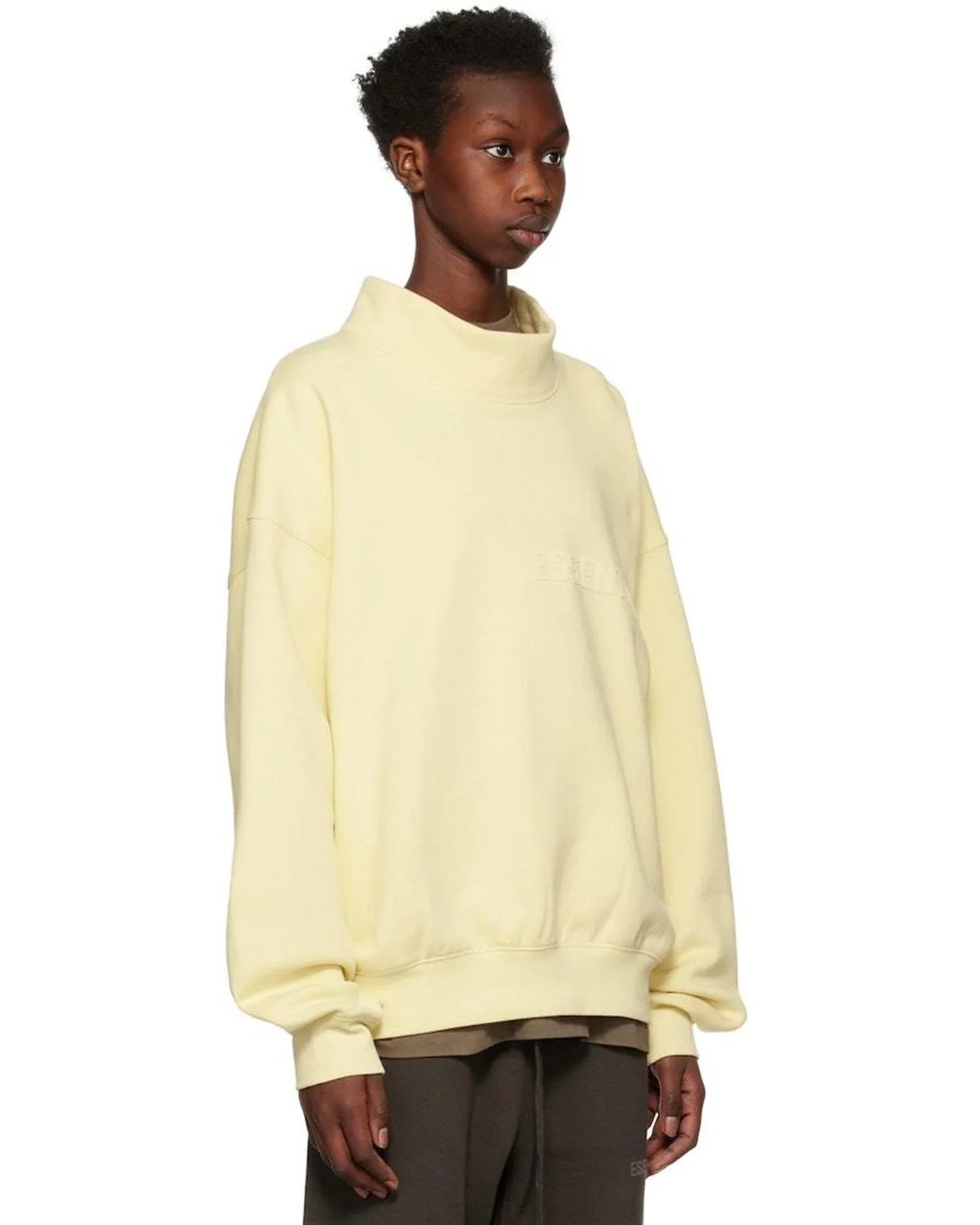 Essentials Mockneck Sweatshirt
