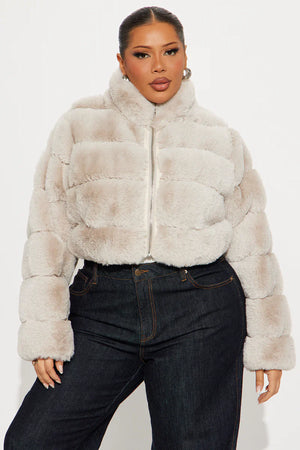 Fashion-Nova-Ella-Faux-Fur-Jacket-Buy