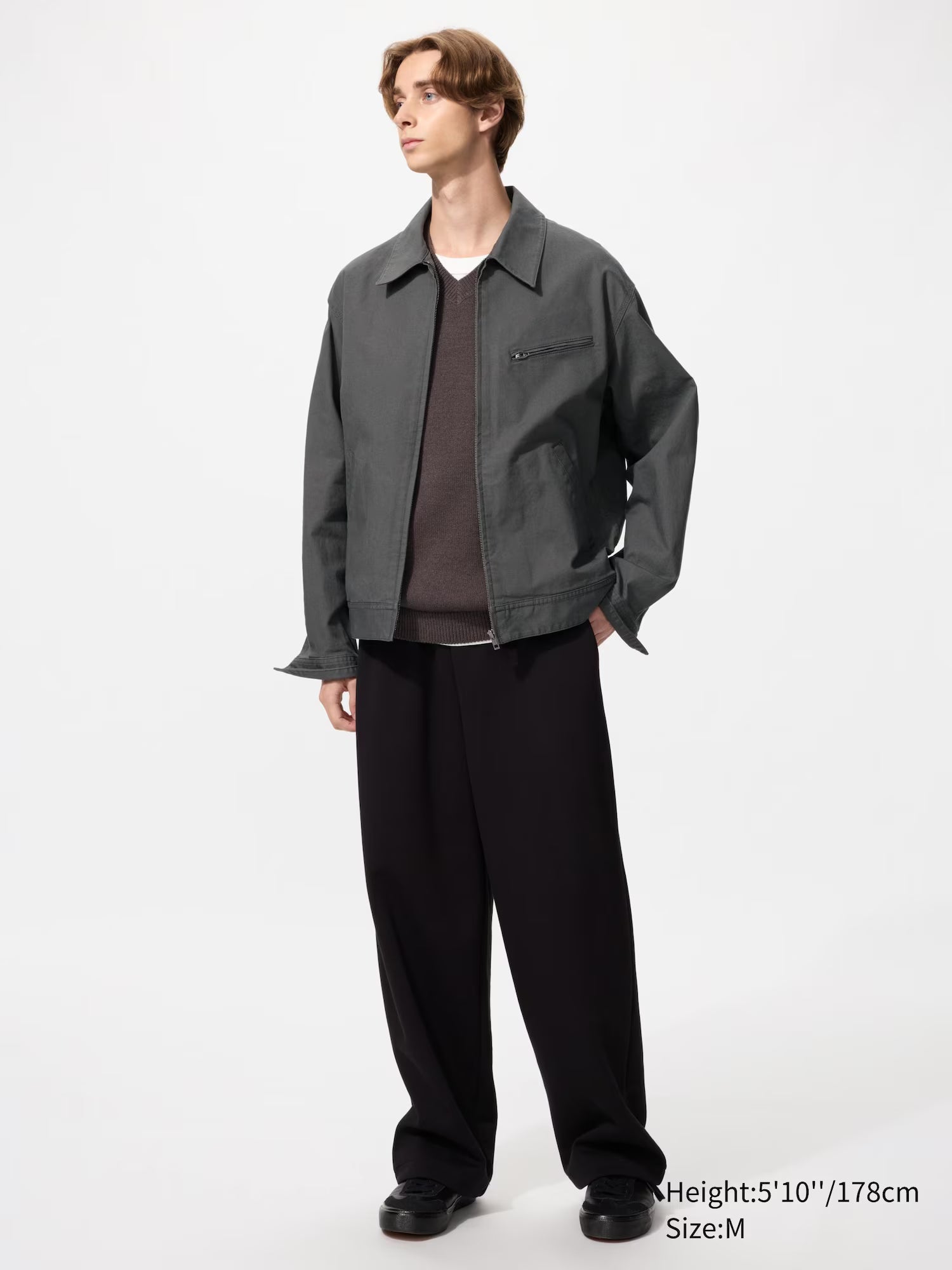 Grey Uniqlo blouson jacket front view casual style
