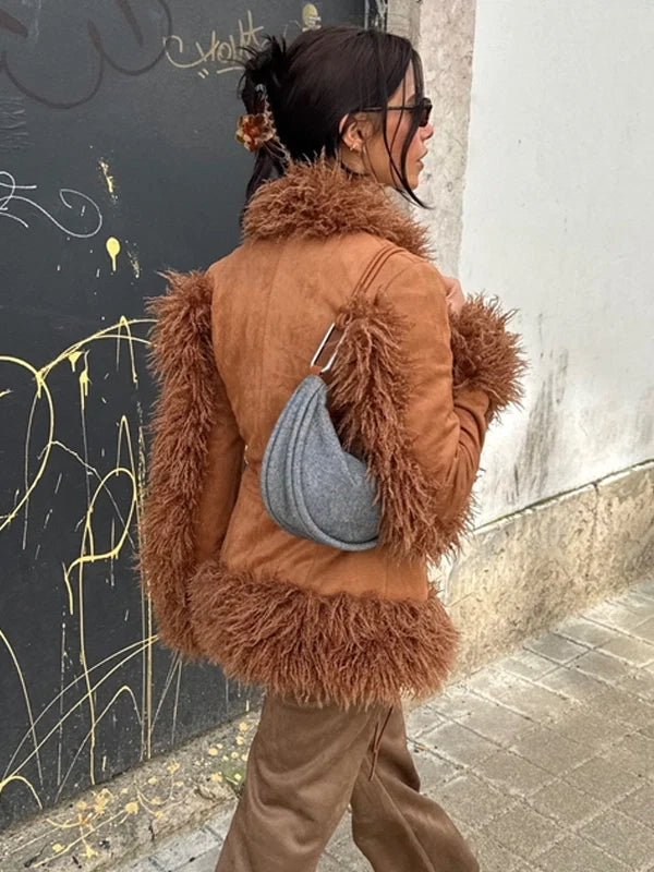 Lioness-Oui-Oui-Coat-Camel-With-Faux-Fur-Trim