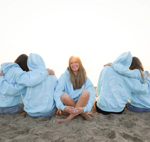 Lola_Winters_Hoodie_Blue_Buy