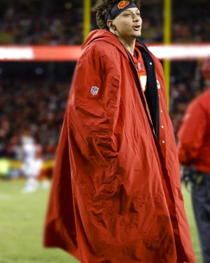 Patrick-Mahomes-Chiefs-Sideline-Cape-Coat-FrontView