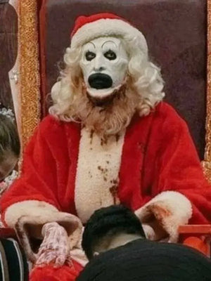 Terrifier 3 Art The Clown David Howard Thornton Red Santa Claus Coat