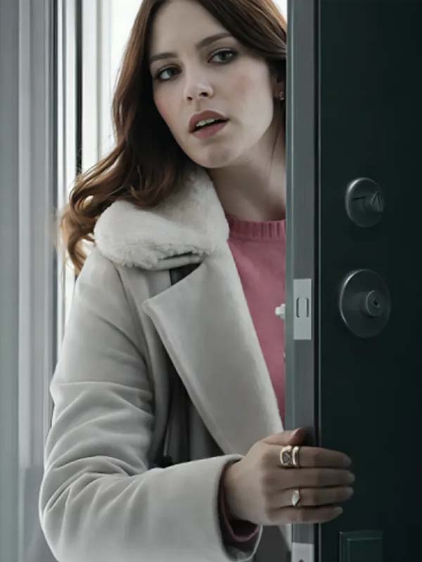 The Night Agent S03 Genesis Rodriguez Wool White Coat
