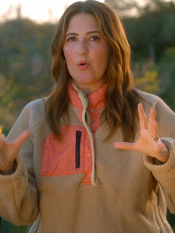Wild Vacation Rentals S01 D Arcy Carden Beige Pink Sherpa Jacket