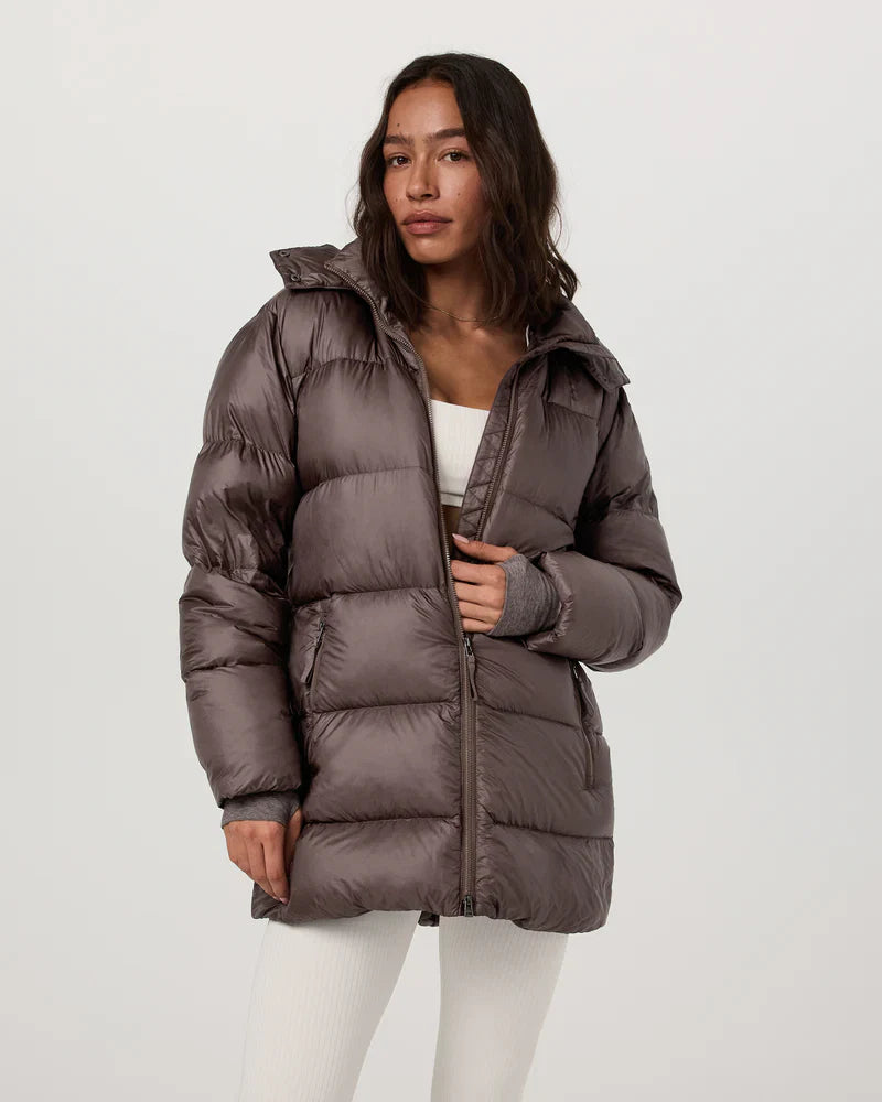Womens-Coordinate-Long-Down-Jacket-Vuori