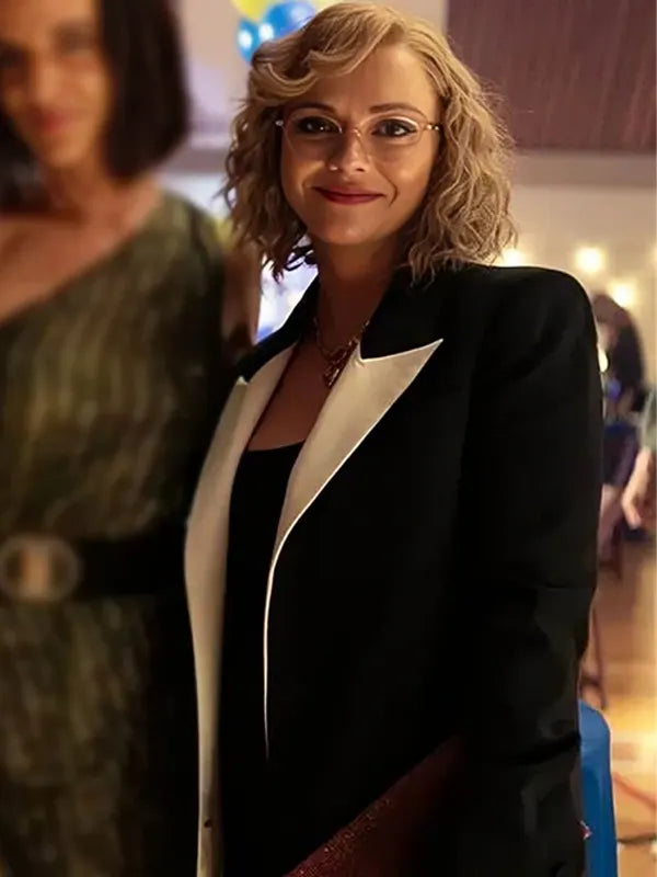Yellowjackets S01 Christina Ricci Blazer
